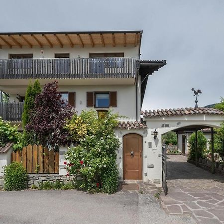Charmed House Villa Fiumes Екстериор снимка