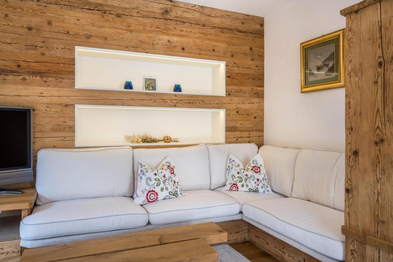 Charmed House Villa Fiumes Екстериор снимка