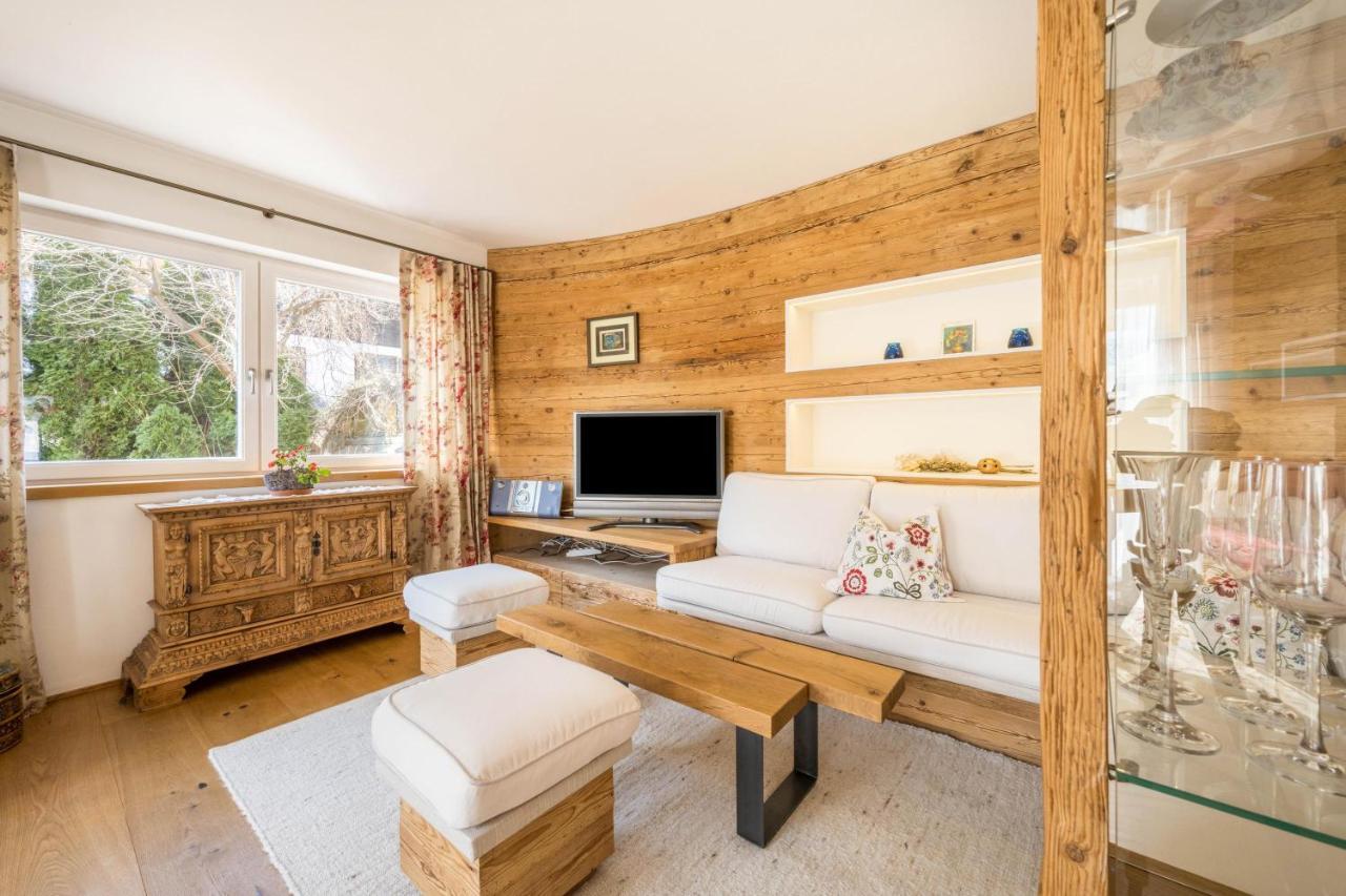 Charmed House Villa Fiumes Екстериор снимка